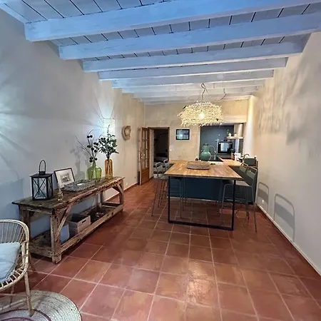 Le Maschica Centre Apartment